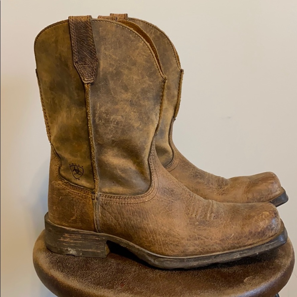Ariat Men Boots 10.5 soft leather